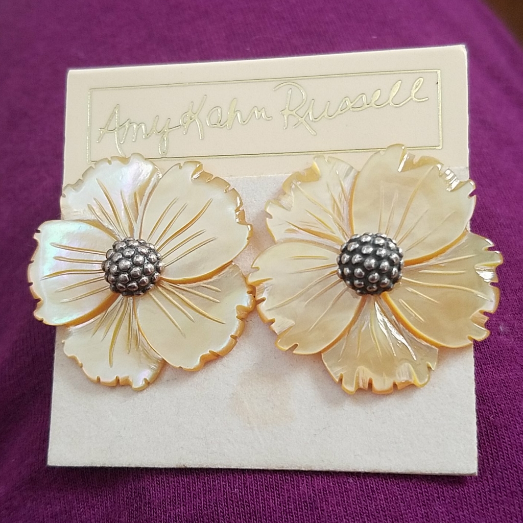 Amy Kahn Russell Post Earrings. Akr Nwt 925